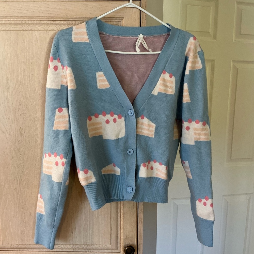 Blue Cake Pattern Cardigan - Picture 1 of 1
